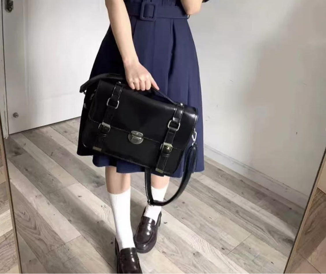 https://img.kwcdn.com/product/open/1e68cb5409e24f32bcce8791d66ff874-goods.jpeg
