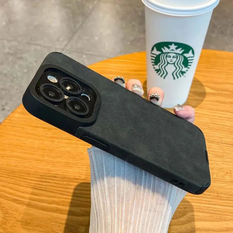 Funda de teléfono de cuero suave mate de lujo para iPhone, 15, 14 Plus, 13, 12, 11 Pro Max, 7, 8Plus, SE, protección de lente, cubierta de silicona a prueba de golpes - La zona Apple