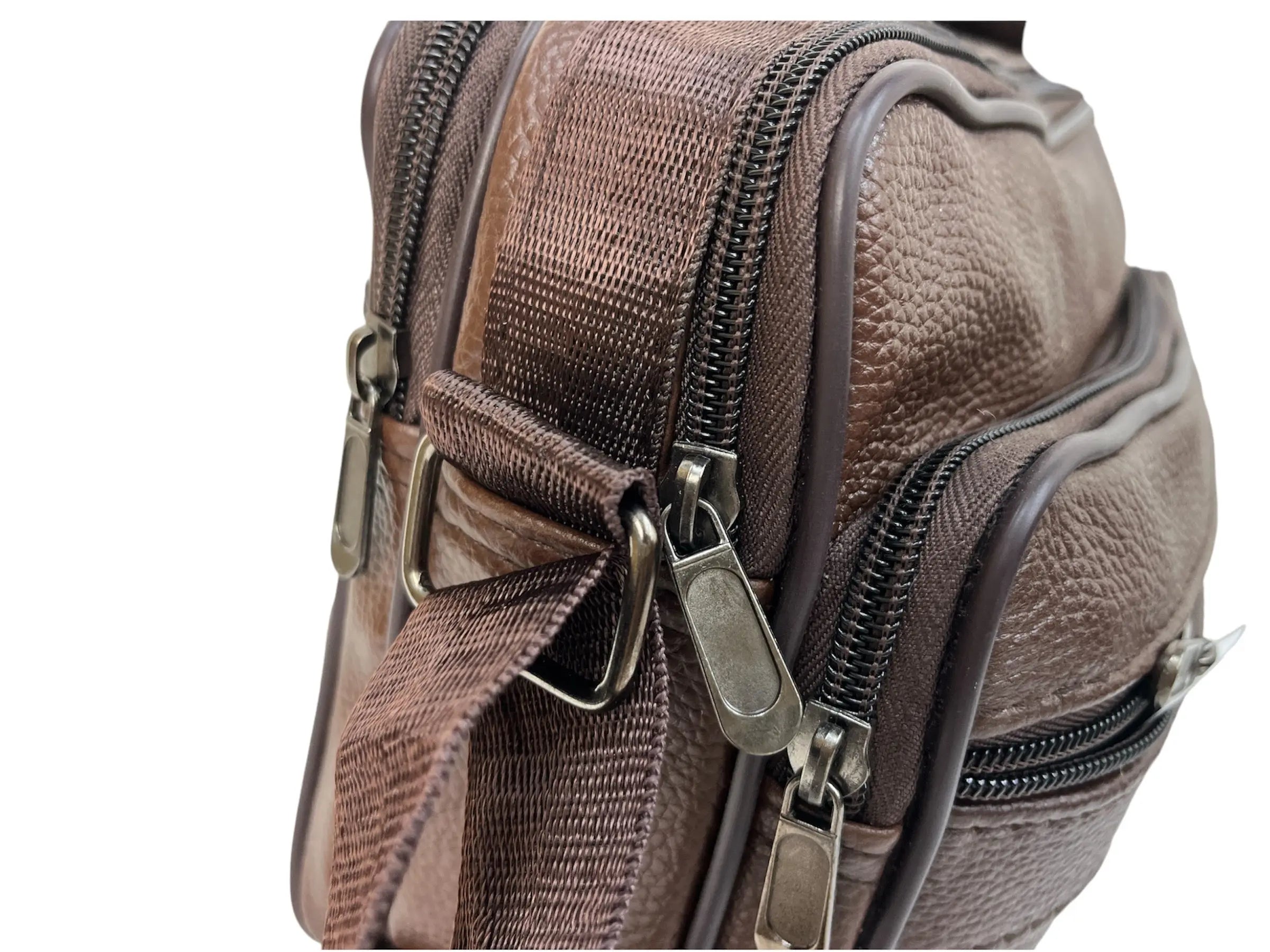 https://img-eu.kwcdn.com/local-goods-img/1f14f5004b0/a3c7088e-4b34-4a1c-9d83-6b055b91d9e3_2400x1800.jpeg