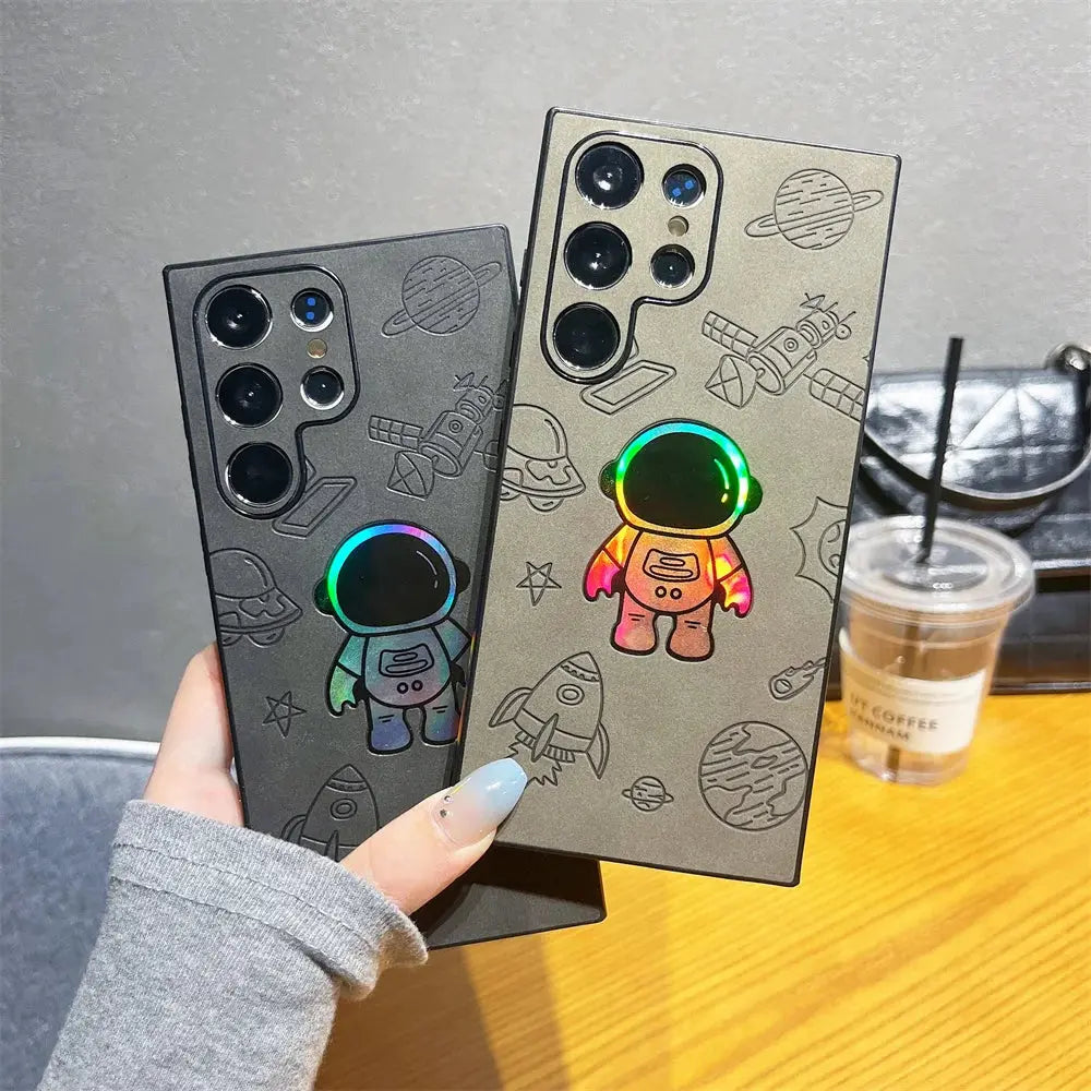 Funda de teléfono mate de piel de astronauta láser para Samsung S23 S22 Ultra, protección de cámara de dibujos animados de lujo, cubierta trasera a prueba de golpes - La zona Apple